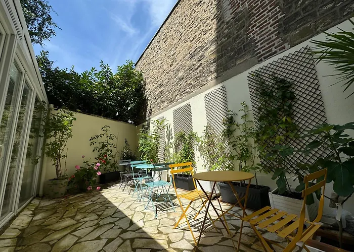 Hotel Lilas Gambetta Parijs